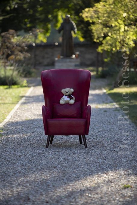 Der Rote Sessel Spendenaktion