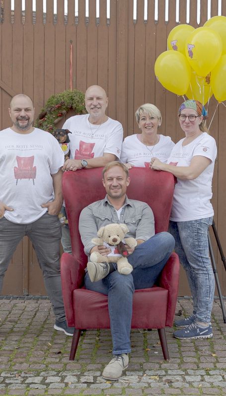 Der Rote Sessel Spendenaktion