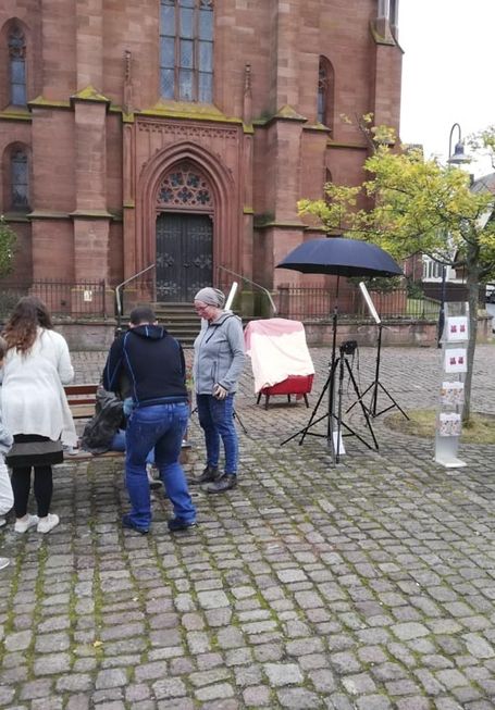 Der Rote Sessel Spendenaktion